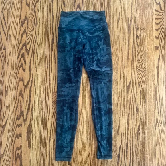 Lululemon Align Green Camo Leggings 29 Inseam High Rise Women's Size 4 EUC - Picture 3 of 8